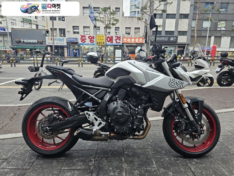 스즈끼 GSX 8 S 2025년식 ▶스즈키 8S 신차급매물 / 할부,카드,대차,캐피탈◀