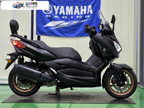 야마하 X 맥스 300 ABS 2021년식 야마하XMAX300 abs 22년형 짧은키로수 출,퇴근차량 판매합니다.