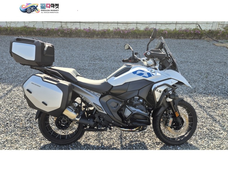 BMW R 1300 GS 2025년식 BMW R1300GS /자동 차고 조절 / 자동 변속 / 풍부한 옵션 / 무사고 차량