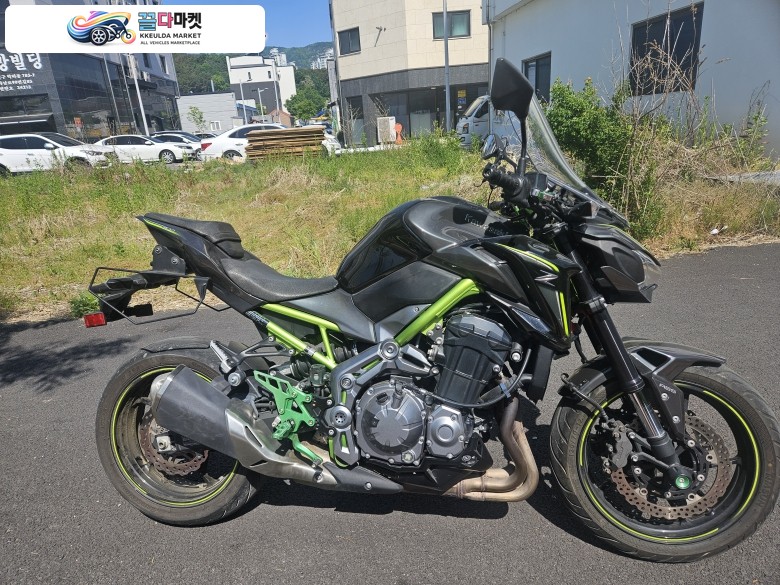 가와사키 Z 900 ABS 2018년식 z900 2018 abs 모델 판매합니다.