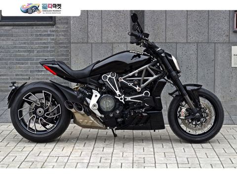 두카티 X 디아벨 S 2016년식 2016년 두가티 X디아벨S 판매합니다 