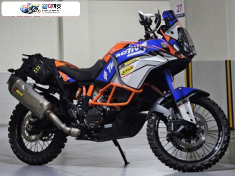 KTM 1090 어드벤쳐 2019년식 트랙티브 서스펜션 장착된 KTM 1090 어드벤처R 판매합니다.