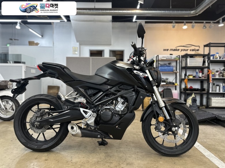 혼다 CB 125 R 2018년식 [모터랙] CB125R 18년 2만km 무사고 엔진 A급 경정비 완 cb125