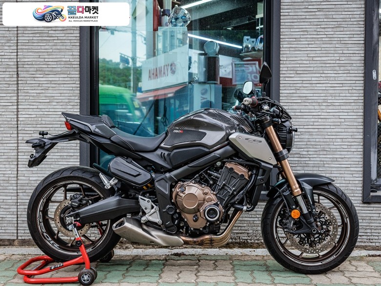 혼다 CB 650 R ABS 2019년식 2019년 CB650R 25,500Km 주행 저렴하게 4기통 입문 하세요!