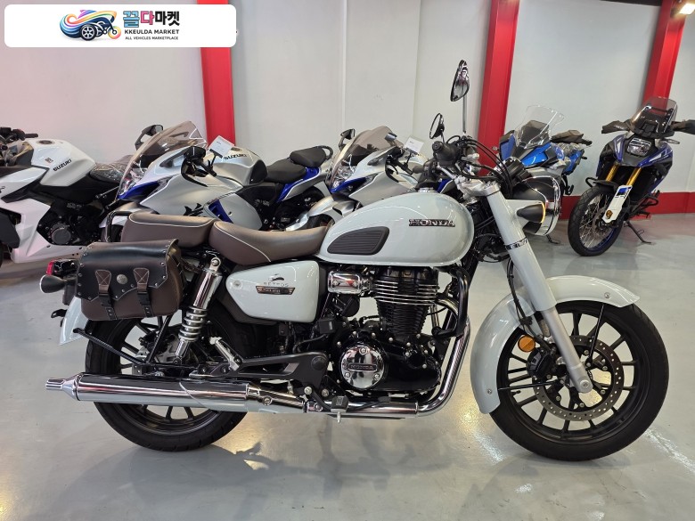 혼다 GB 350 C 2025년식 혼다 GB350C 25년식 판매합니다