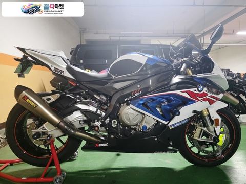 BMW S 1000 RR 2017년식 BMW S1000RR 17년식 아크라포빅 풀배기 팝니다