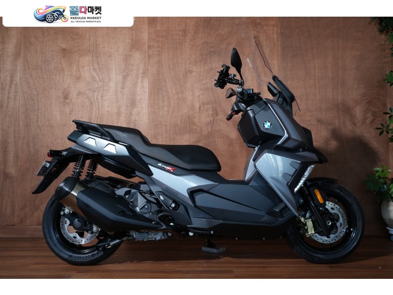BMW C 400 X 2023년식 BMW / C400X / 2023 / 2,200 KM 판매/대차