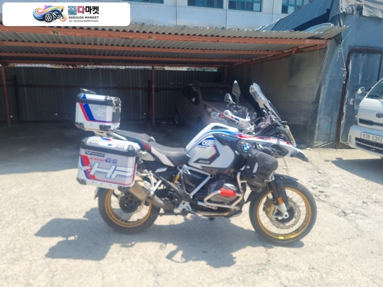 BMW R 1250 GS 어드벤처 2021년식 21년R1250GSA 풀옵션 차량 판매 !!!