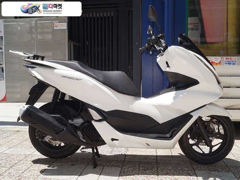 혼다 PCX 125 ABS 2022년식 PCX125 ABS / 21825KM / 카드 대차가능