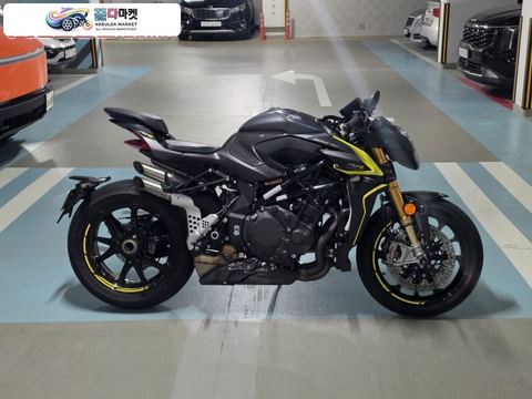 MV-아구스타 브루탈레 1000 RR 2021년식 브루탈레 1000RR 판매합니다.
