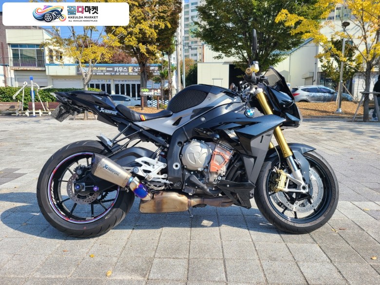 BMW S 1000 R 2016년식 BMW S1000R 넘길께요