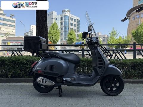 베스파 GTS 300 슈퍼스포츠 2018년식 2018 GTS 300 SS 묻따 300만
