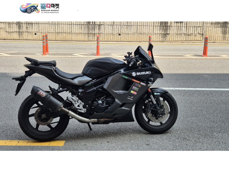 KR/S&T/효성 코멧 650 R 2017년식 코멧 650R 판매