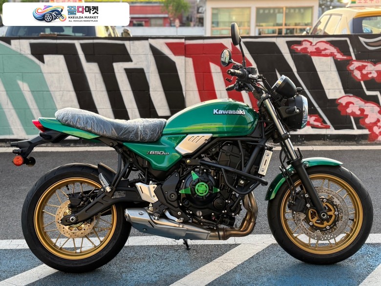 가와사키 Z 650 RS ABS 2023년식 모토몰 - 전국최대 종합바이크 쇼핑몰 / 2023년식 Z 650 RS ABS 그린 선착순1대 취등록세지원 및 옵션파츠지원 12~36개월 신용카드 무이자 할부가능. /
