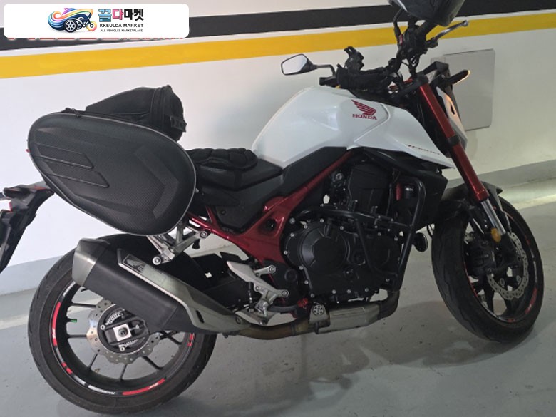 혼다 CB 750 호넷 2023년식 혼다호넷 750