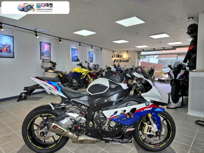 BMW S 1000 RR 2011년식 [바이크잇슈] 특특옵션장착 명의이전가능 매입대차가능 안전배송시행