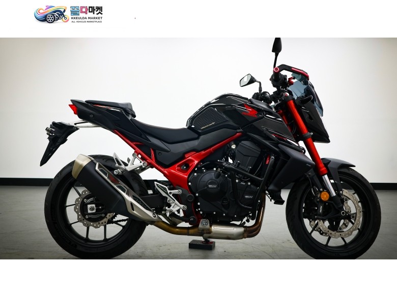 혼다 CB 750 호넷 2023년식 [ 매버릭바이크 ] / 실속형 커스텀 적용된 혼다 CB750 호넷 판매합니다.