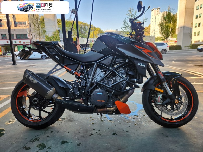 KTM 1290 슈퍼 듀크 R 2018년식 2018년식 1290r 슈퍼듀크 판매합니다