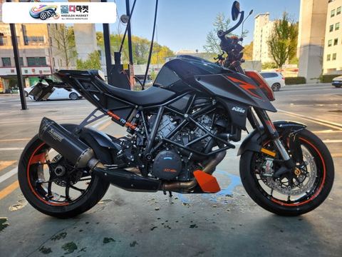 KTM 1290 슈퍼 듀크 R 2018년식 2018년식 1290r 슈퍼듀크 판매합니다