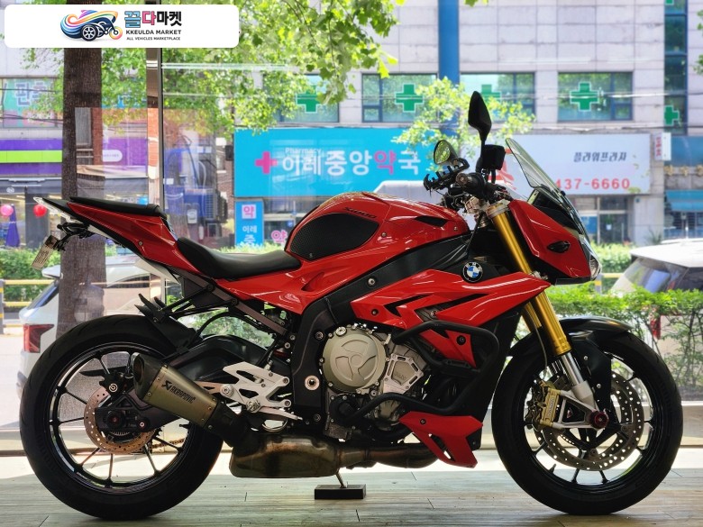 BMW S 1000 R 2015년식 2015년 BMW S1000R 정비잘되있는 바이크 번호판이전 판매 ■ 전국 바이크매입 ■