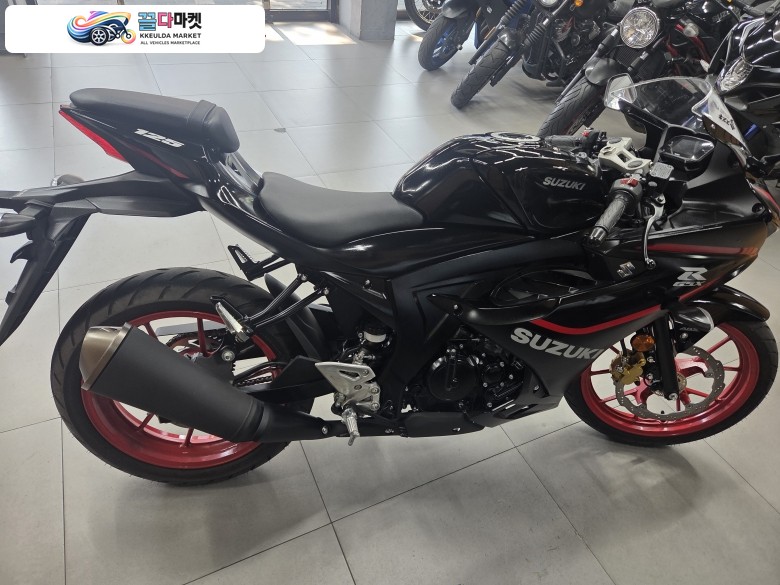 스즈끼 GSX R 125 ABS 2025년식 / 성남 스즈키 전문점 일흥 모터스 / 2025년식 GSX R 125 ABS