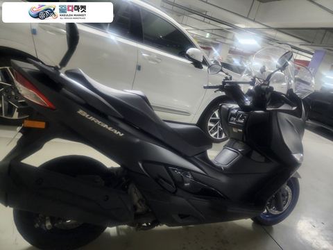 스즈끼 버그만 400 ABS 2022년식 버그만400