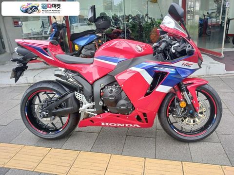 혼다 CBR 600 RR 2025년식 25년식 혼다 CBR 600rr 판매합니다.