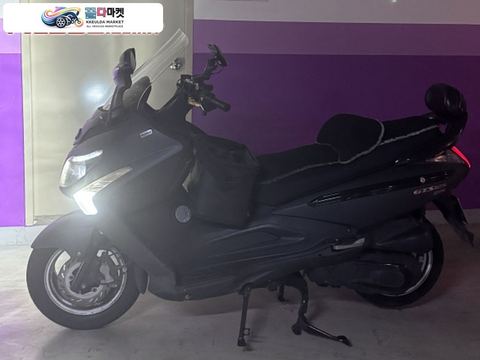 SYM 보이져 300  i EVO 2018년식 보이져300 18년식 판매합니다. 쿨거 210만원