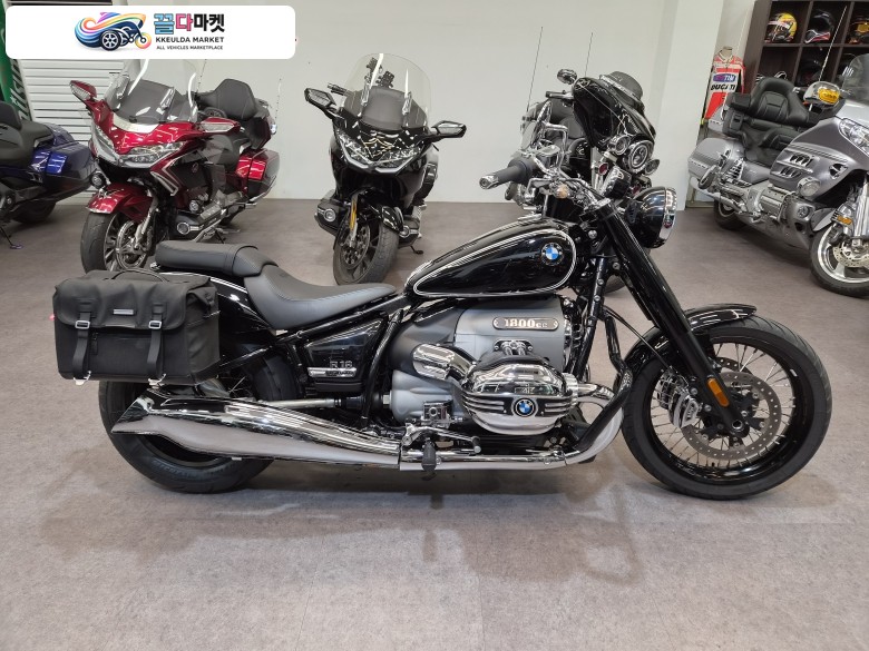 BMW R 18 2021년식 BMW R18 퍼스트에디션 신차급 매물입니다
