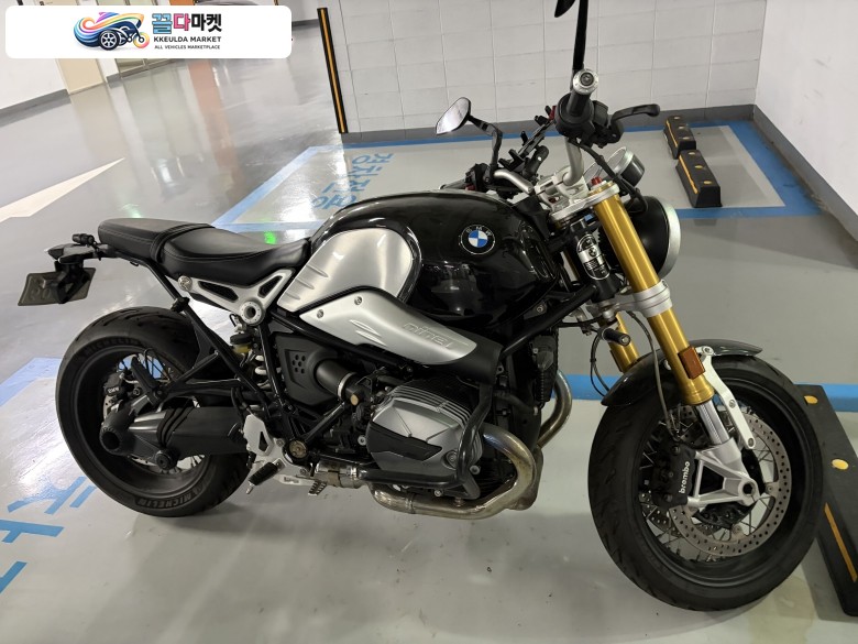 BMW R 나인 T 2023년식 bmw rninet 알나인티 노멀 18xx