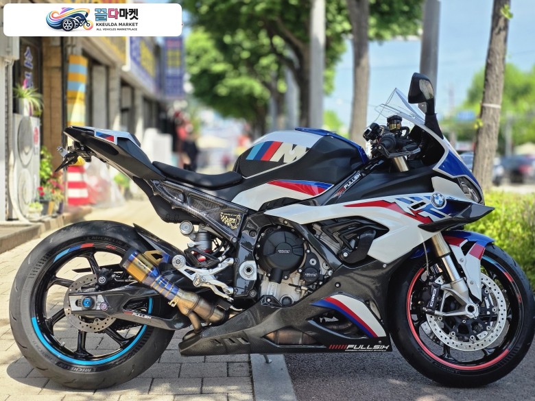 BMW S 1000 RR 2021년식 [수원 동문모터스] S1000RR 카본파츠 다수 장착 차량 판매합니다.