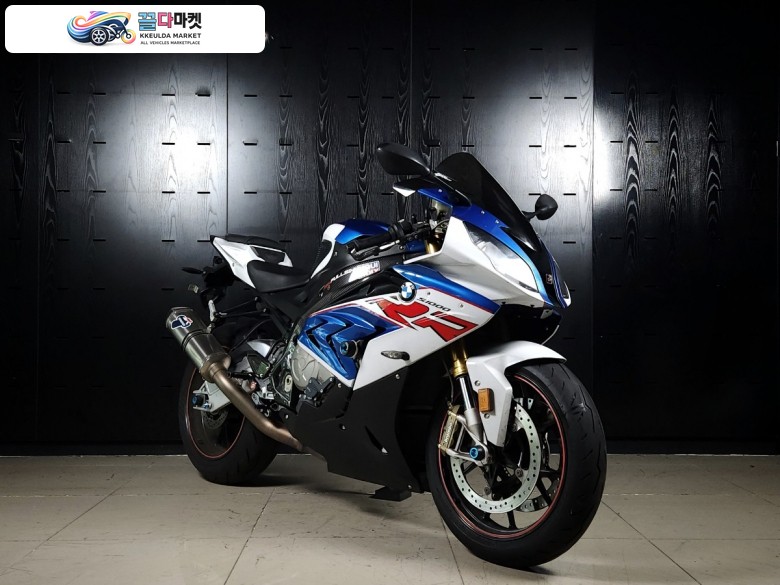 BMW S 1000 RR 2019년식 [BMW 공식모델] S1000RR ABS PRO 슈퍼 스포츠 - 정품 떼르미뇨니 풀배기 구변완료 - 무사고 관리잘된 깔끔한 홈서비스 중고매물 - 정직한 최고가 대차 및 매입을 도와드립니다