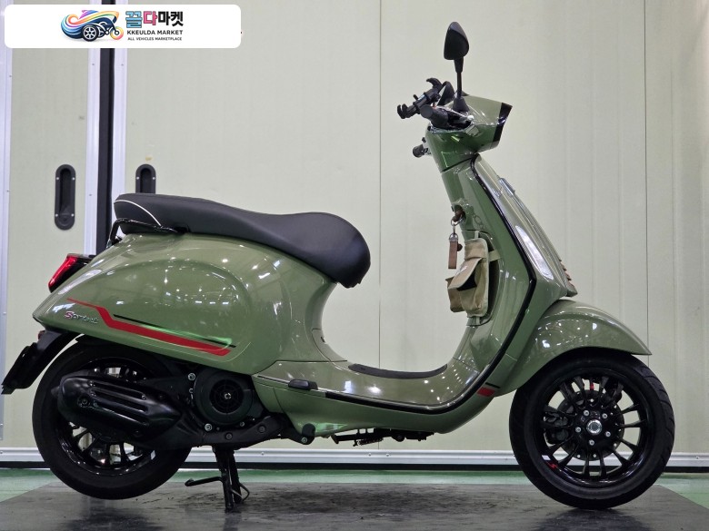 베스파 스프린트 125 ABS 2024년식 피아지오 베스파 스프린트S125 24년식 1인신조,무사고 최저가판매합니다