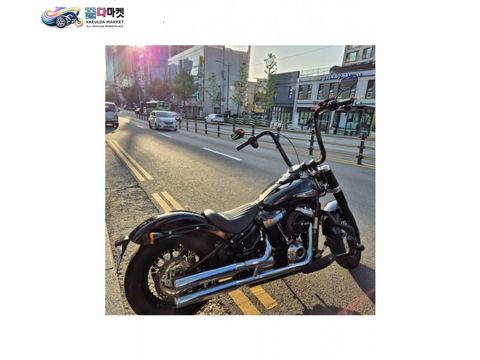 할리데이비슨 소프테일 슬림 2019년식 상태좋은 소프테일슬림 판매합니다.