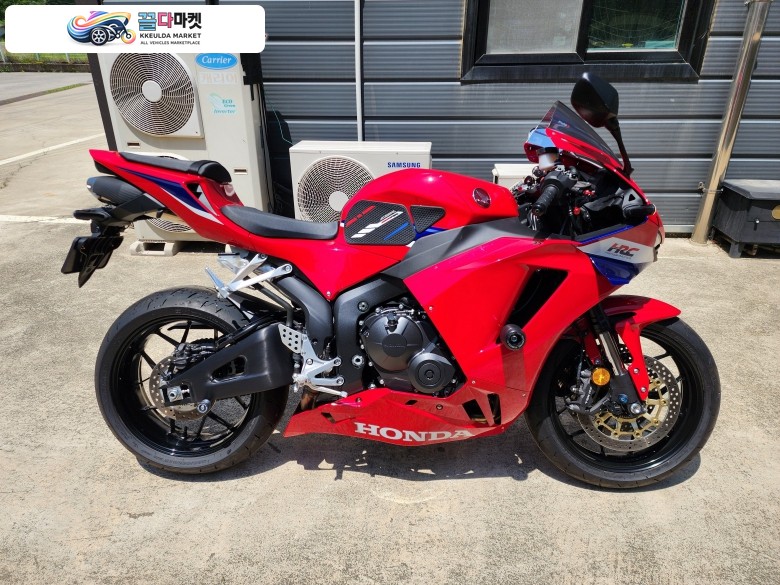 혼다 CBR 600 RR 2025년식 이전등록 가능 SLBIKE 2025년식 혼다 CBR 600 RR 레드 판매