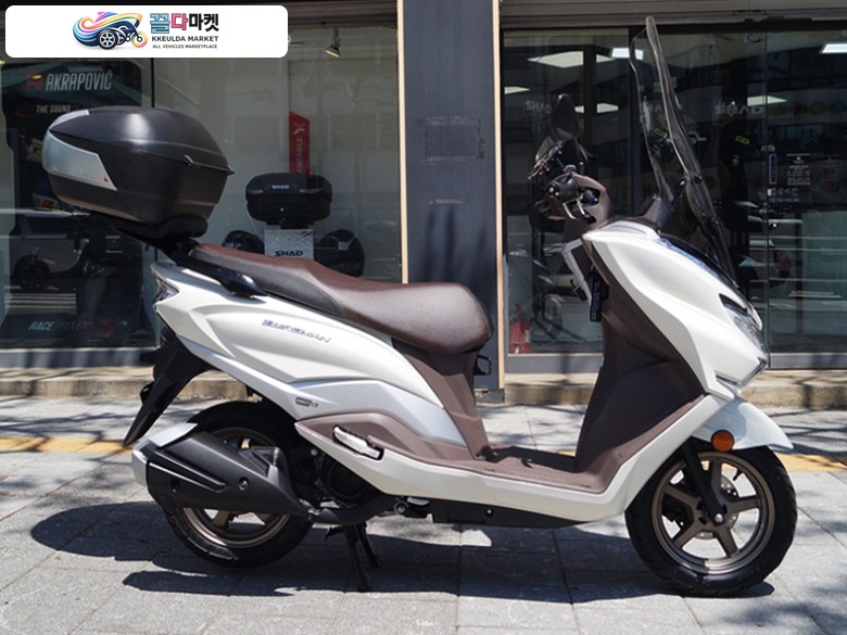 스즈끼 버그만 스트리트 125 EX 2024년식 [복지모터스]  주행거리 7726km  / 옵션 / 대차 카드가능