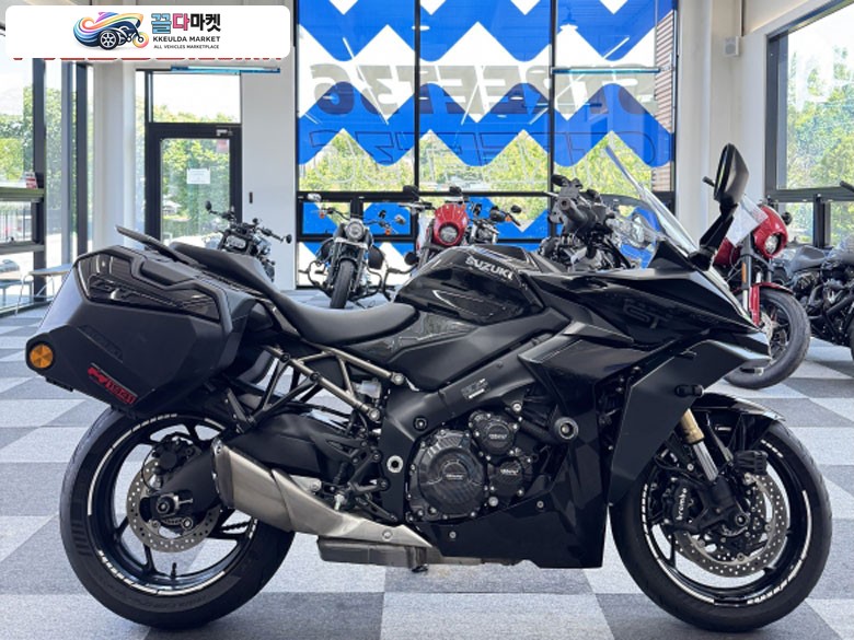 스즈끼 GSX S 1000 GT 2023년식 -스트리트36- 2023 스즈키 GSX-S1000GT / 전국 최고가 매입, 대차