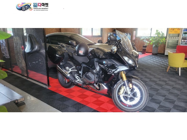 BMW R 1250 RS 2023년식 23년 R1250RS 판매합니다