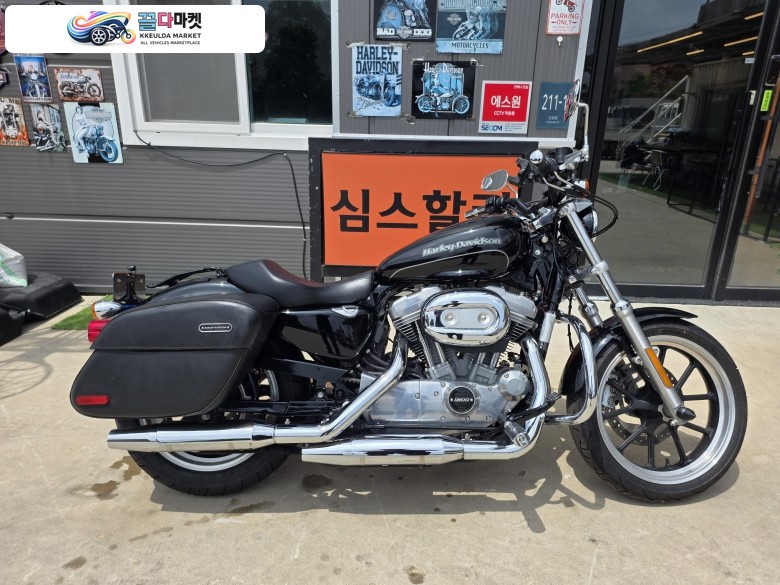 할리데이비슨 883 슈퍼로우 2017년식 17년식 883 키로수 굿 옵션 굿
