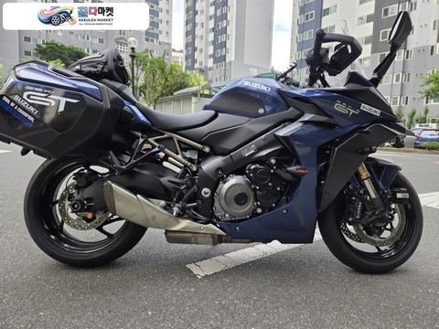 스즈끼 GSX S 1000 GT 2022년식 GSX S1000GT 판매합니다.
