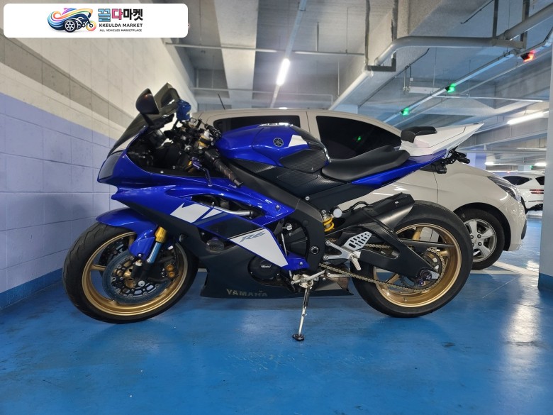 야마하 YZF R6 2008년식 소장중인 순정카울 2만키로 알식이 처분 (구변완/ 등록중)