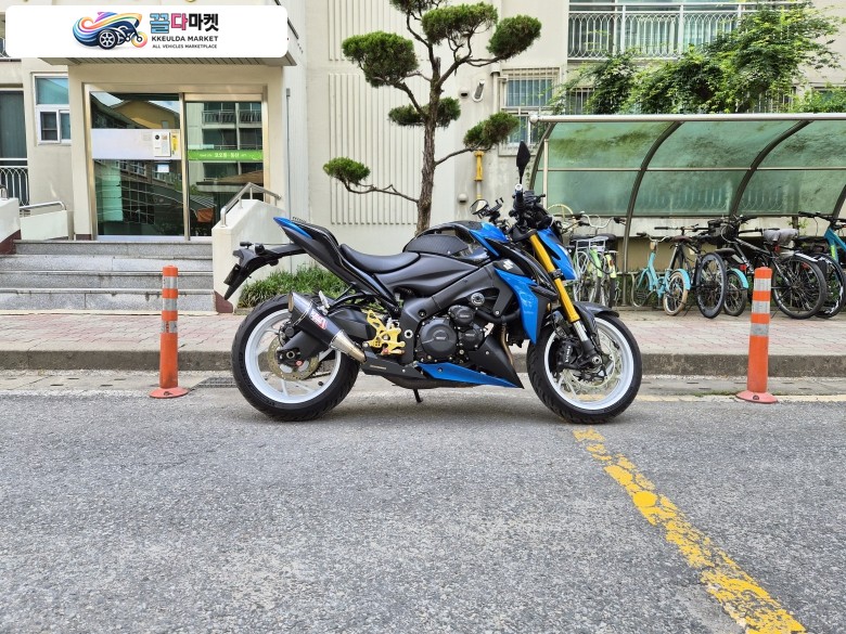 스즈끼 GSX S 1000 2016년식 소모품A급 상태 좋은 S1000 판매합니다