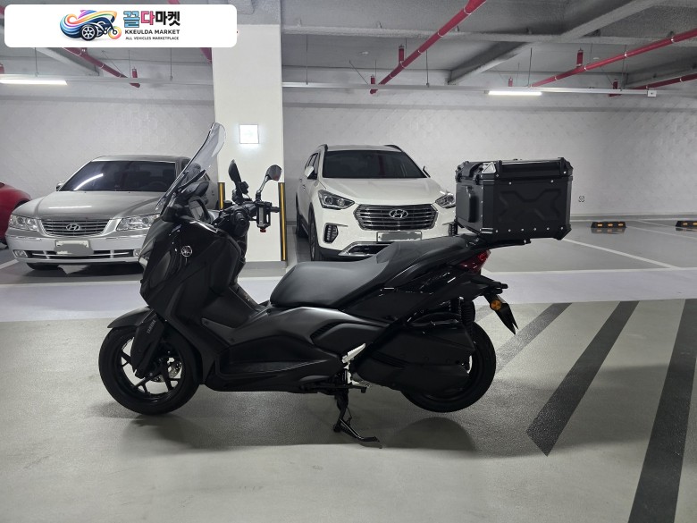 야마하 X 맥스 300 ABS 2025년식 신차급 25년 XMAX300 300km주행 팝니다