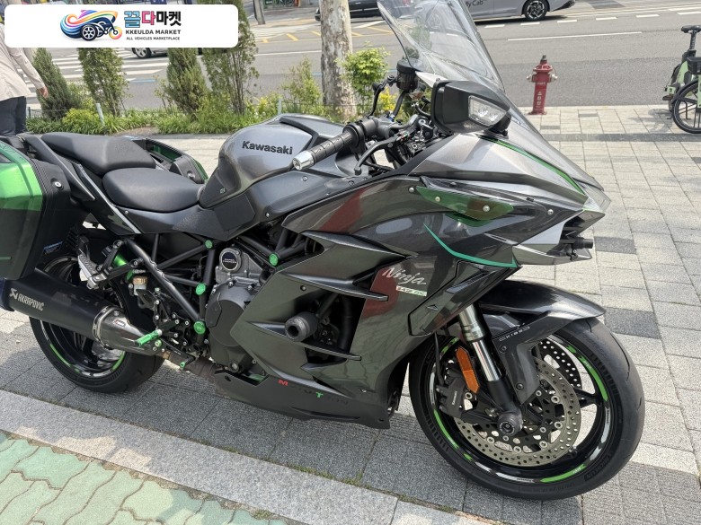 가와사키 닌자 H2 SX ABS 2018년식 kawasaki H2-SX 2018년식 판매합니다.