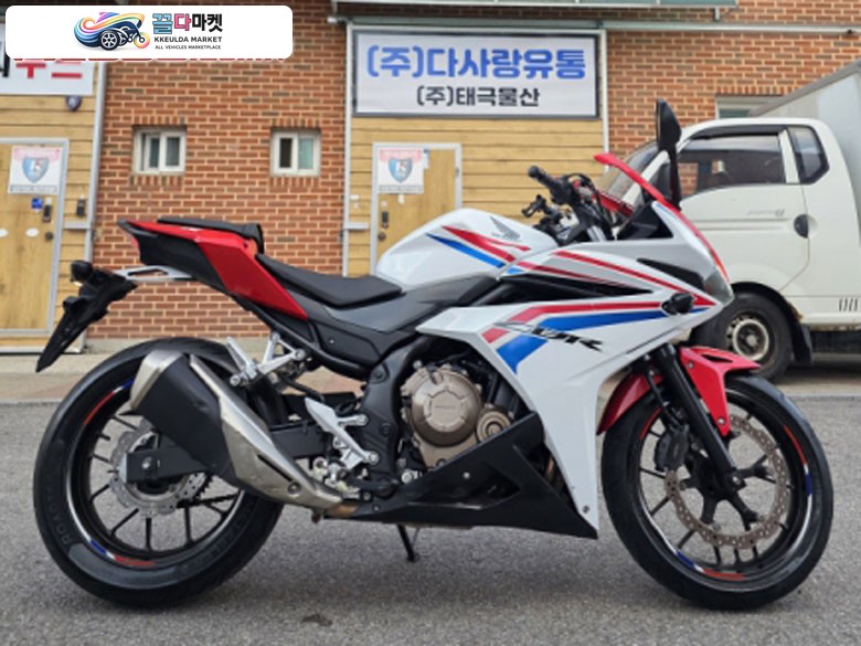 혼다 CBR 500 R 2016년식 cbr500r/2016년식/28,004km/순정셋팅