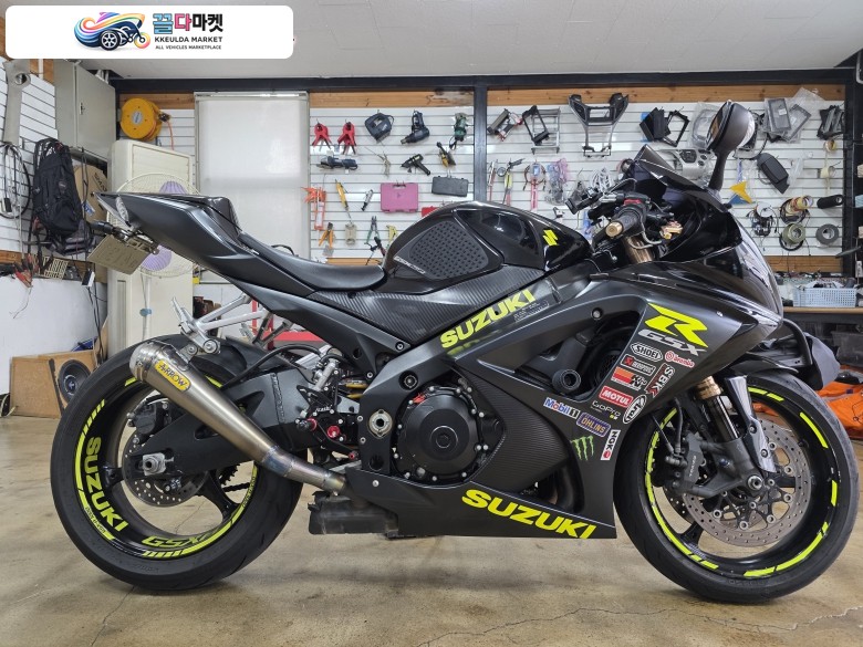 스즈끼 GSX R 1000 2008년식 깨끗한 GSX-R1000 판매합니다