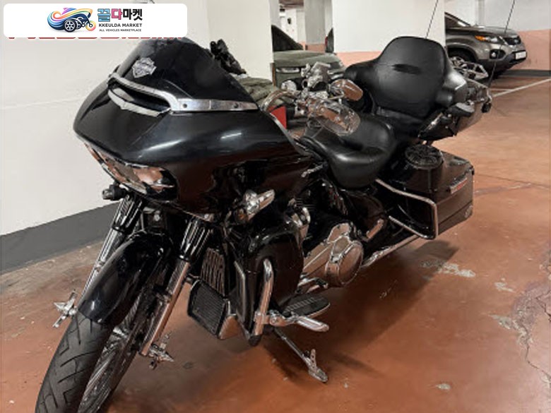 할리데이비슨 CVO 로드 글라이드 2019년식 할리데이비슨 19년식 로드글라이드