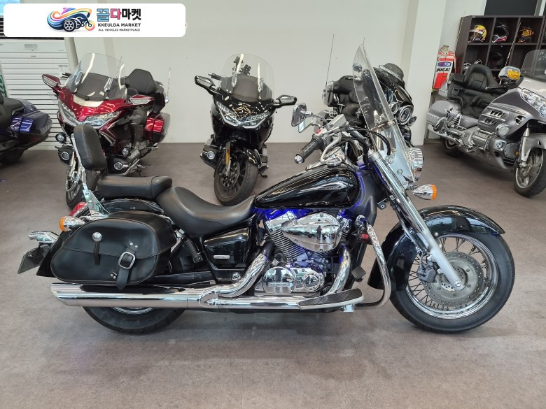 혼다 쉐도우 750 VT 2009년식 옵션좋은 쉐도우750 입니다