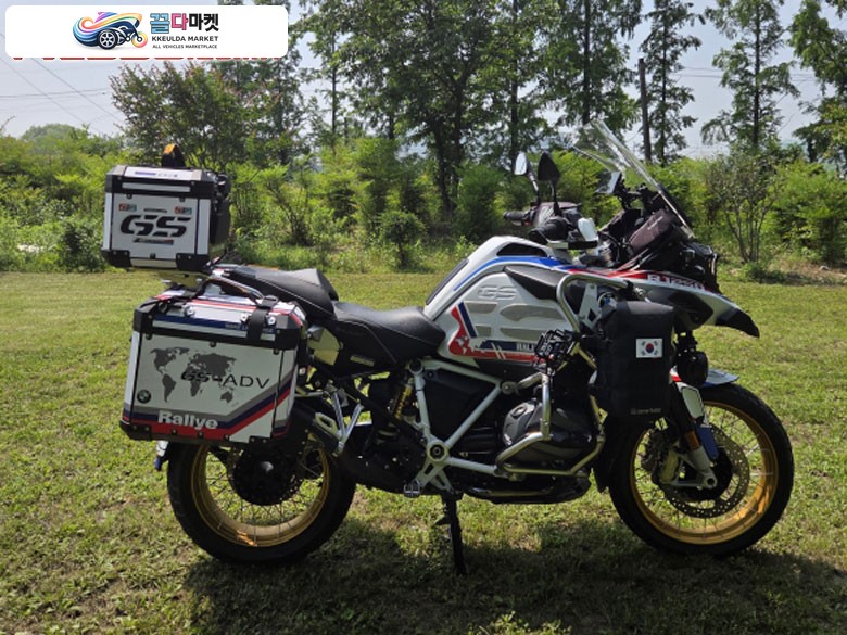 BMW R 1250 GS 어드벤처 2022년식 어드벤쳐완전끝판왕!!!특옵션 BMW R1250GS 어드벤쳐 (레무스머플러) 아시안핏