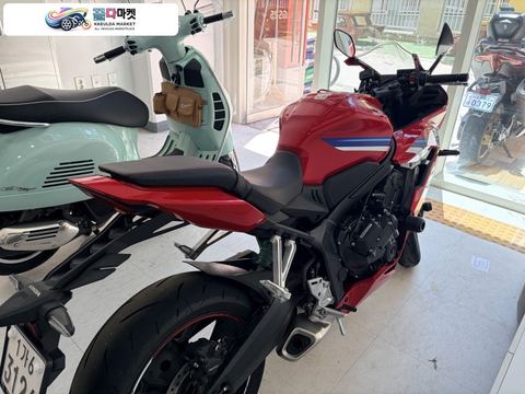 혼다 CBR 650 R E 클러치 2025년식 CBR650R 이클러치 25년 신차급 풀옵션